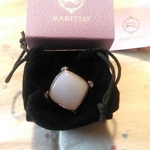 RARITIES by CAROLE BRODIE ONYX MOTHER-OF-PEARL RING sz 8